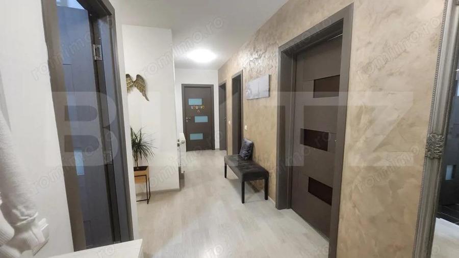 Casă cu 5 camere cu Teren 500 Mp în Sâncraiu de Mureș