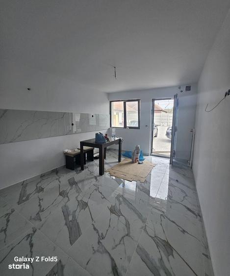 Casă cu 4 camere decomandat cu Teren 152 Mp în Cantemir