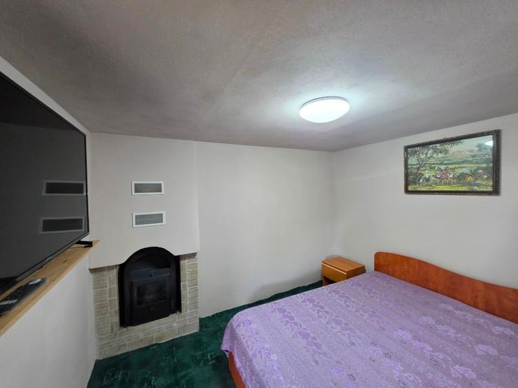 Casă individuală cu 4 camere cu Teren 1800 Mp în Cârligu Mare