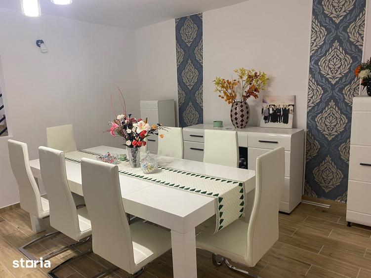 Casă cu 4 camere cu Teren 720 Mp în Solidarității
