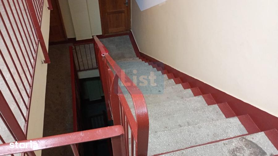 Apartament cu 3 camere decomandat în Micro 39
