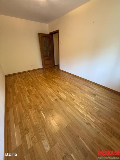 Apartament cu 4 camere în Ultracentral