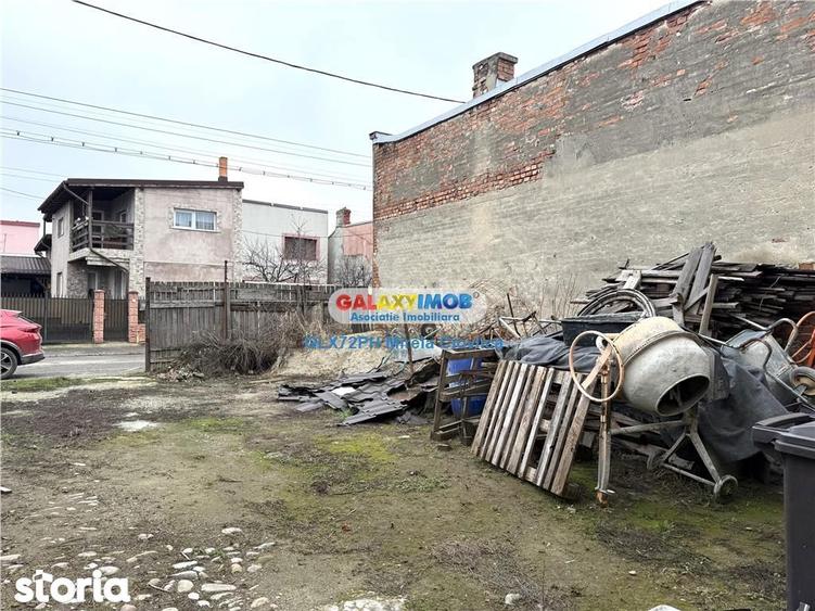 Casă cu 6 camere cu Teren 267 Mp în Ultracentral