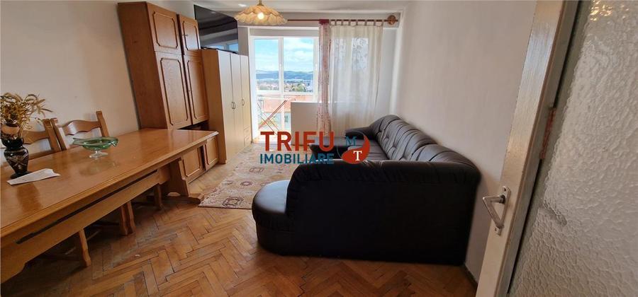 Apartament cu 3 camere decomandat, mobilat în Ampoi 1