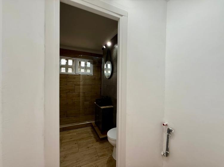 Apartament cu 3 camere decomandat în Circumvalațiunii