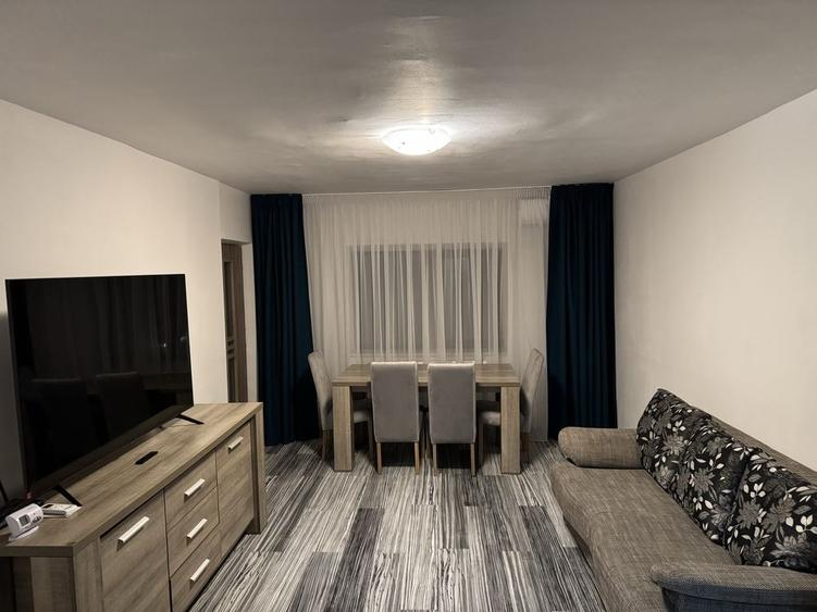 Inchiriez apartament cu 2 camere incepand cu 1 august in zona Tic tac pe termen lung. - 1