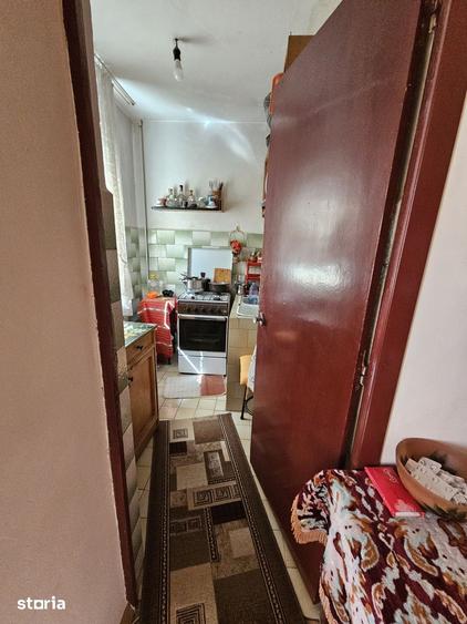 Garsonieră semidecomandată în Craiovița Nouă