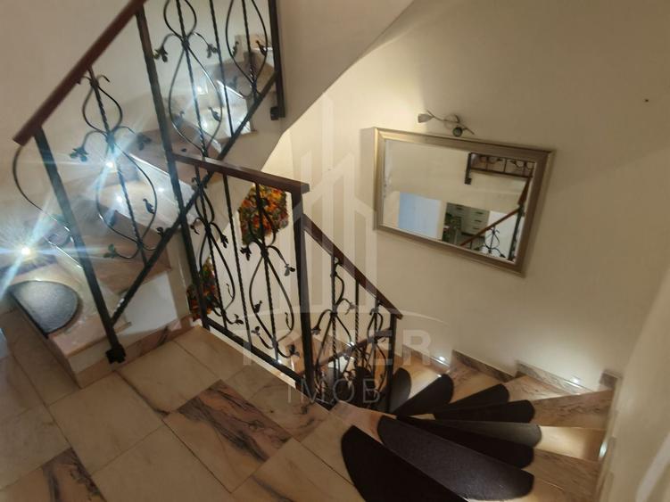 Duplex cu 4 camere cu Canalizare în Arhitecților - Calea Cisnădiei