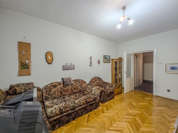 Apartament cu 3 camere decomandat în Grigorescu