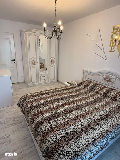 Apartament cu 3 camere decomandat, mobilat în Lazaret