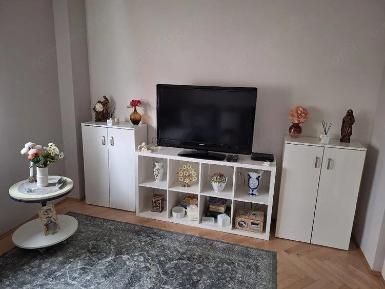Apartament cu 3 camere decomandat în Steaua