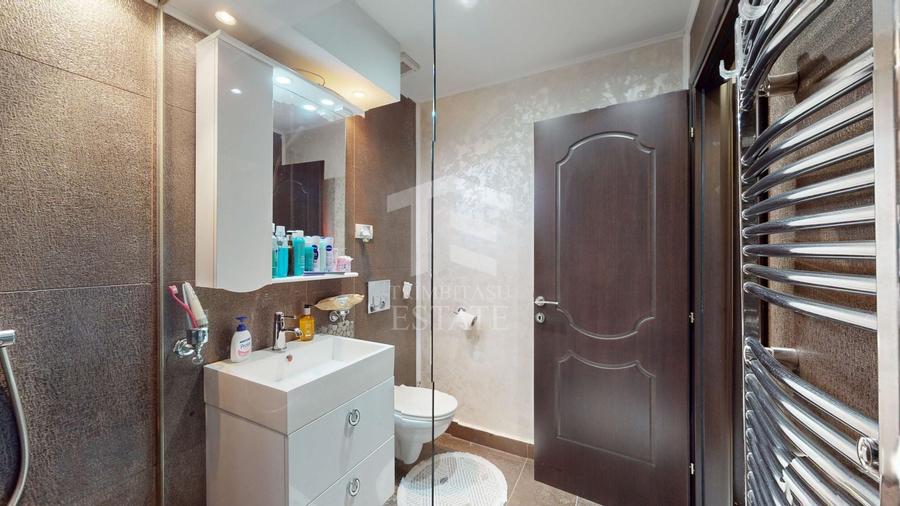 Apartament cu 3 camere semidecomandat, mobilat în Baba Novac