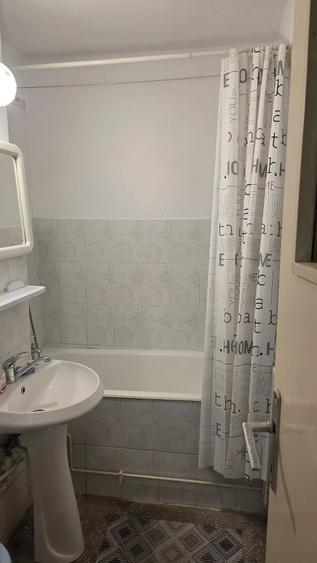 Apartament cu 2 camere semidecomandat în Șagului