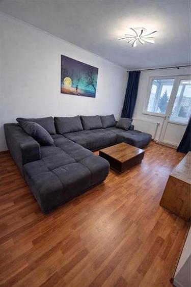 Apartament 3 camere decomandat Astra- Carpatilor - 1