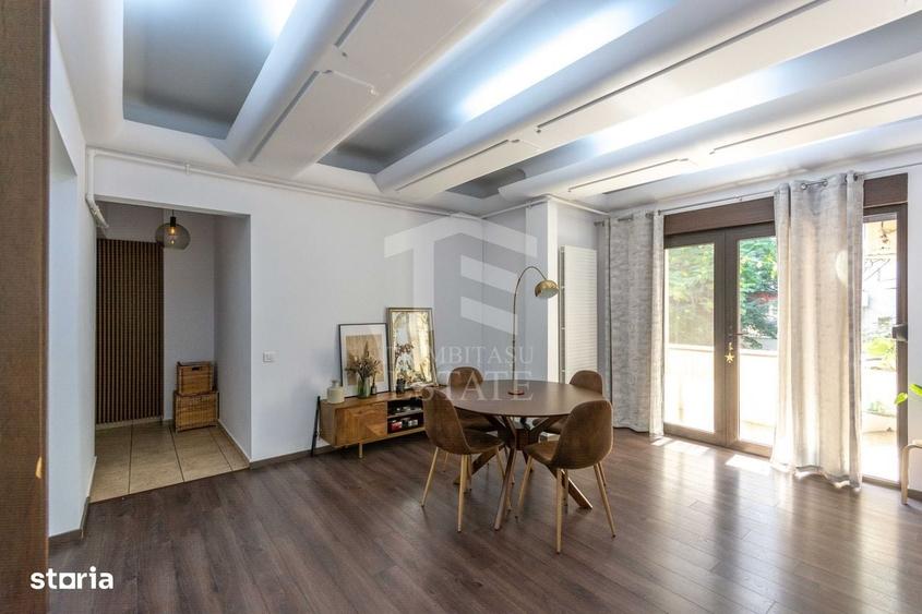 Apartament cu 4 camere în Arcul de Triumf