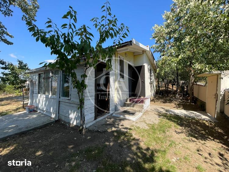 Casă cu 2 camere decomandat cu Teren 300 Mp în Husasău de Tinca