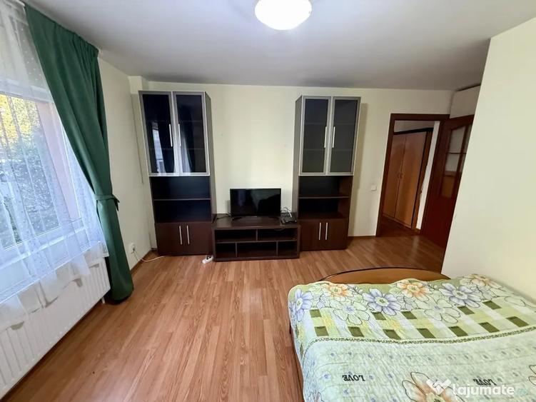 Garsonieră decomandată în Ultracentral