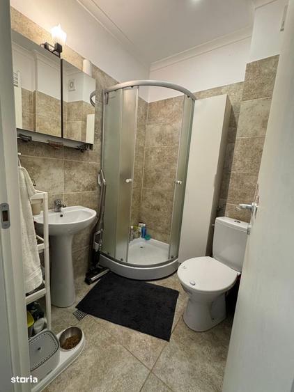 Apartament cu 3 camere decomandat, mobilat în Militari