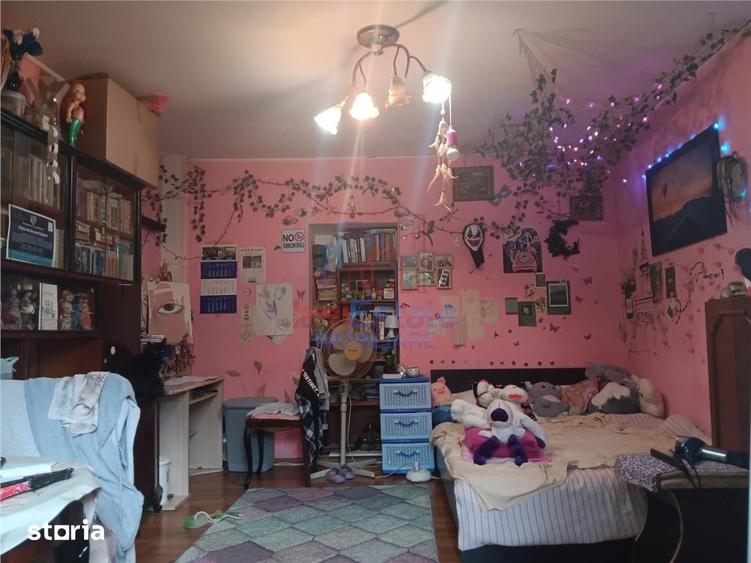 Casă cu 3 camere decomandat cu Teren 200 Mp în Copou