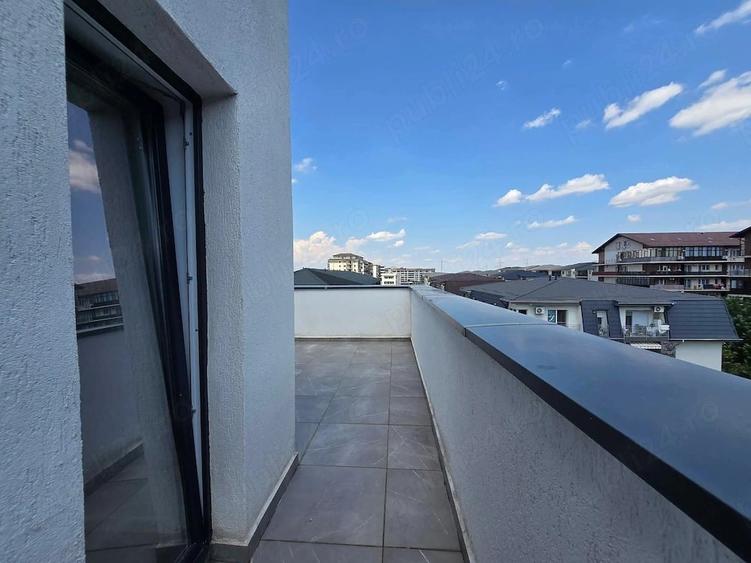 Apartament cu 4 camere decomandat în Dobroești