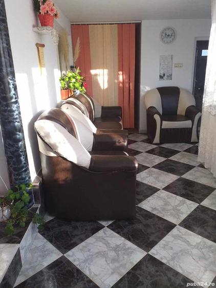 Casă cu 4 camere cu Teren 3800 Mp în Sălcioara