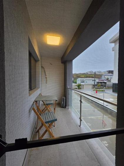 Apartament cu 2 camere decomandat în Vișani