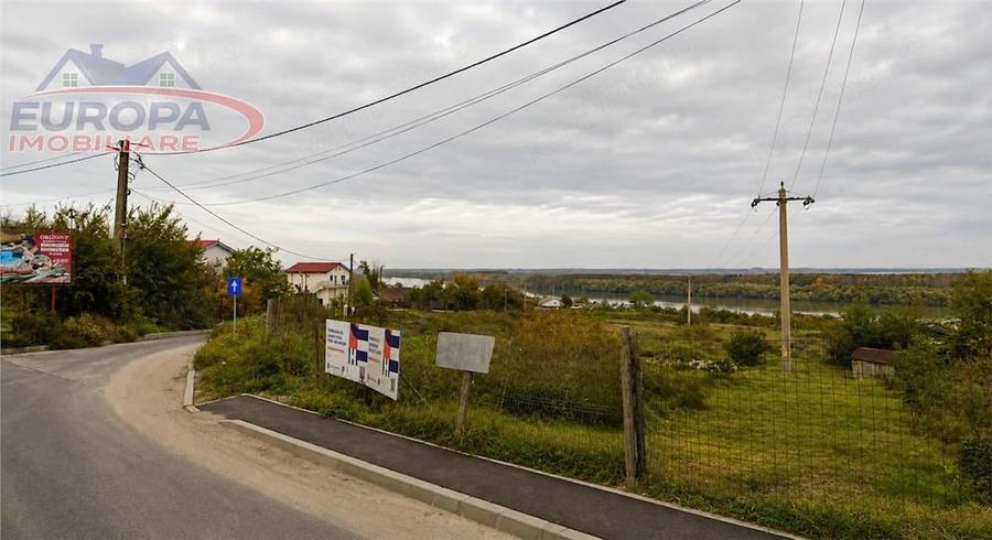 Teren de 1000 mp, în Mahmudia