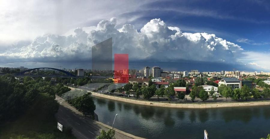 Apartament cu 3 camere decomandat în Tineretului