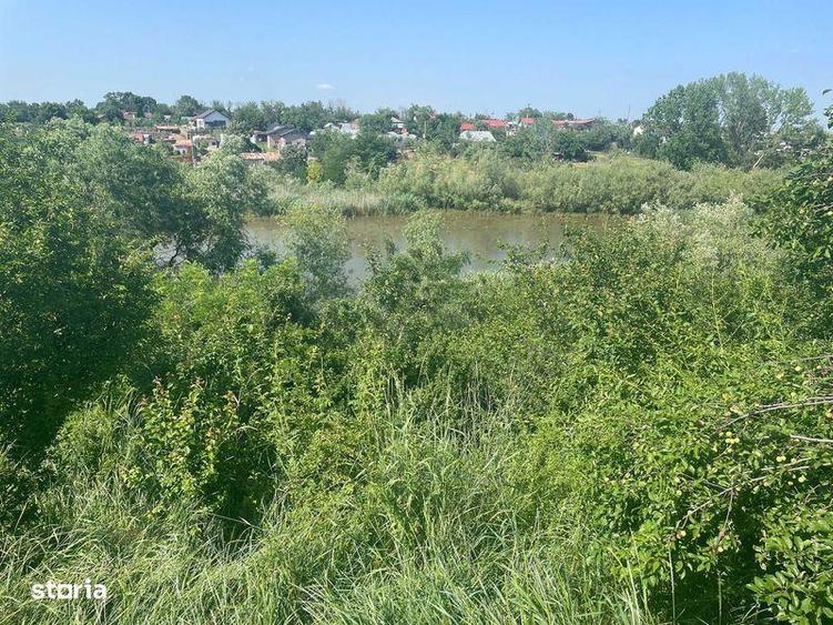Teren de 2234 mp, în Talpa