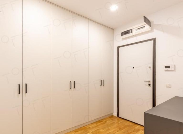 Apartament cu 3 camere decomandat în Domenii