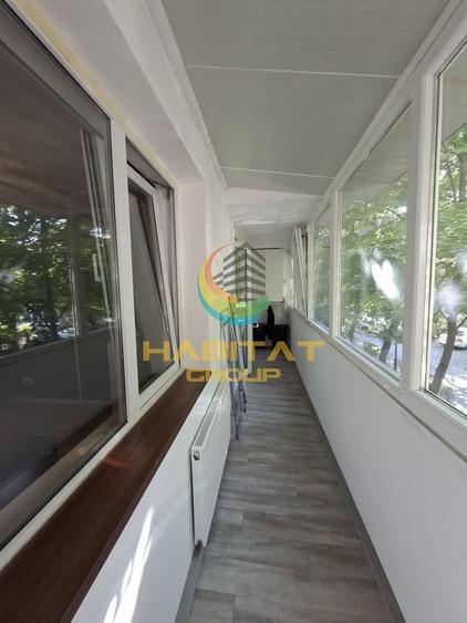 Apartament cu 2 camere semidecomandat, mobilat în Brâncoveanu