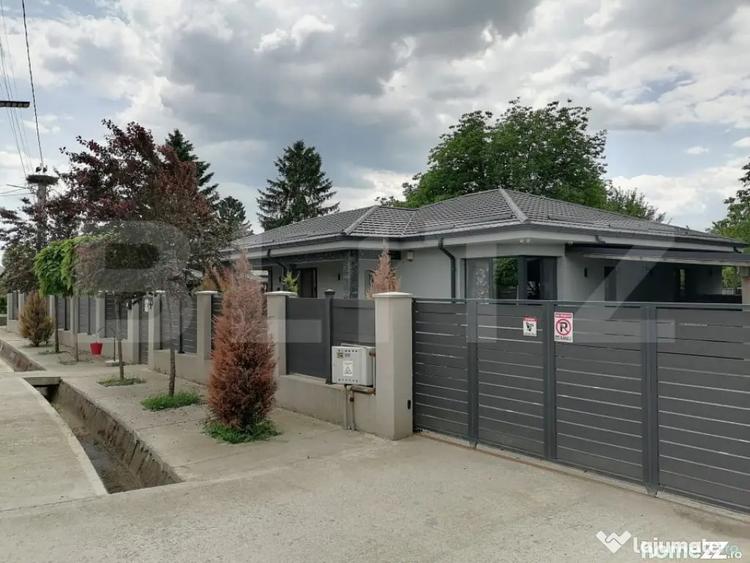 Casă cu 5 camere cu Teren 600 Mp în Valea