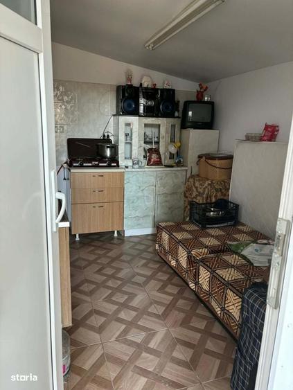 Casă cu 3 camere cu Teren 220 Mp în Central