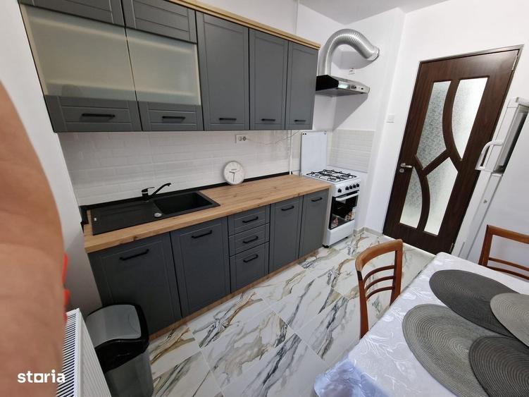 Apartament cu 2 camere semidecomandat în Central