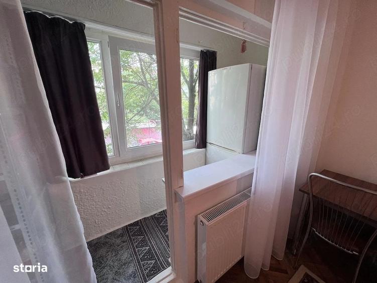 Garsonieră în Girocului
