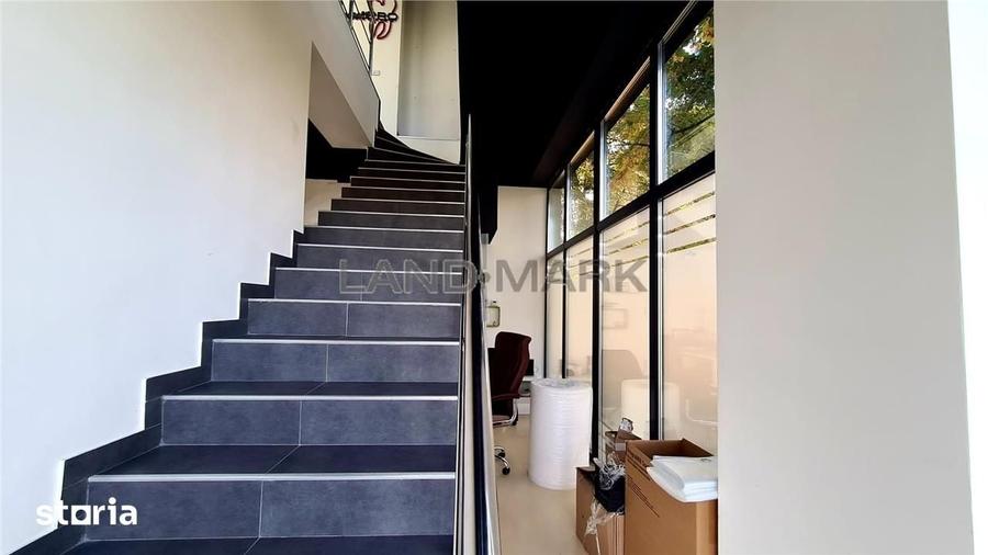 Spațiu comercial, de 750 mp, în Iosefin