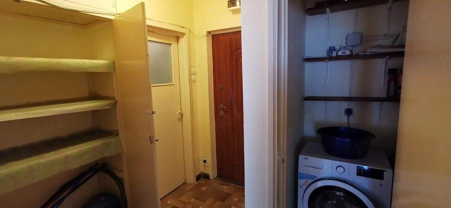 Apartament cu 2 camere decomandat în Berceni