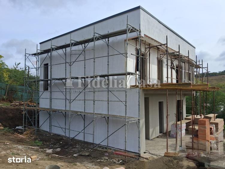 Casă cu 4 camere cu Teren 600 Mp în Rediu
