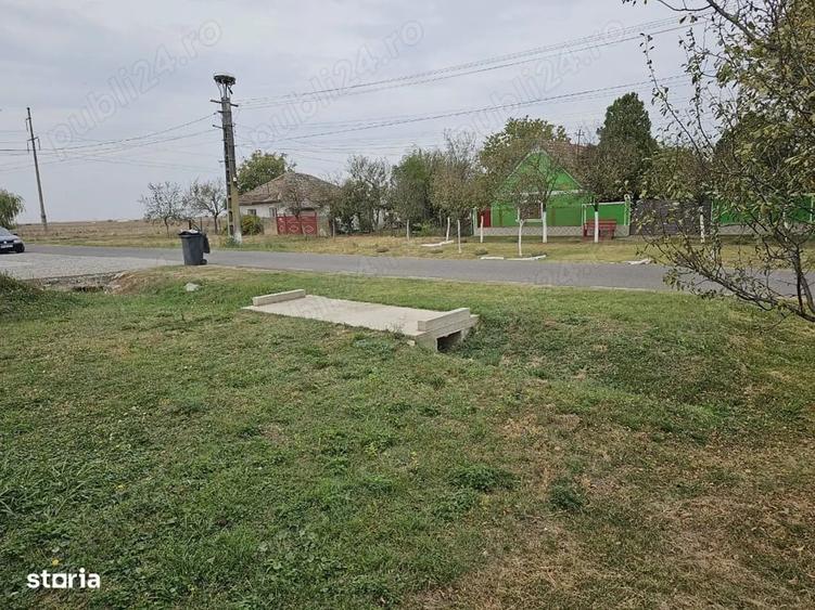 Teren de 1427 mp, în Șiria