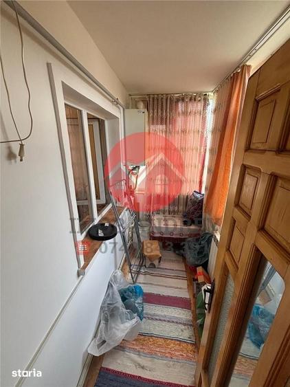 Apartament cu 2 camere decomandat în C5