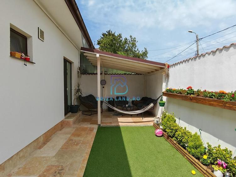 Duplex cu 4 camere cu Canalizare în Chitila
