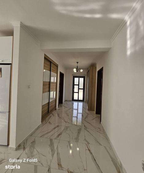 Casă cu 4 camere cu Teren 500 Mp în Sântandrei