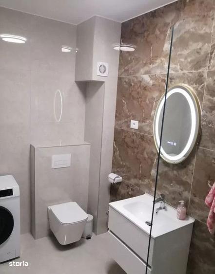Apartament cu 2 camere decomandat, mobilat în Central