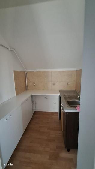 Apartament cu 2 camere decomandat în Exterior Vest
