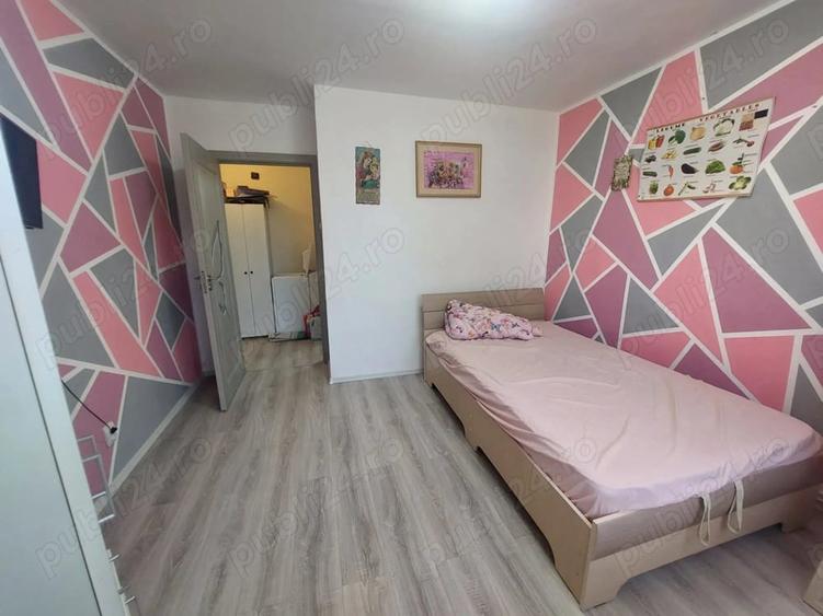Garsonieră decomandată în Craiter
