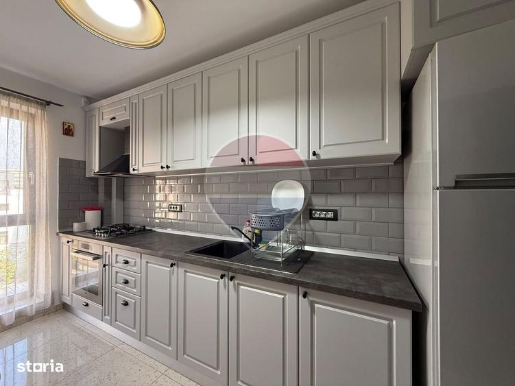 Apartament cu 4 camere în Titan