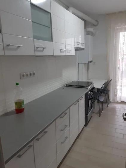 Apartament cu 2 camere decomandat, mobilat în Mărăști