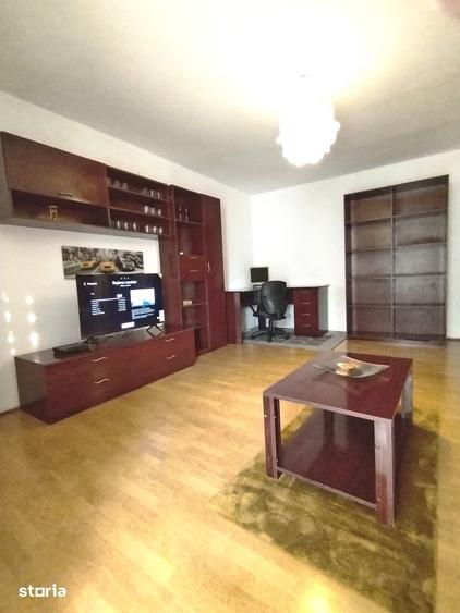 Apartament cu 2 camere decomandat, mobilat în Centrul Civic