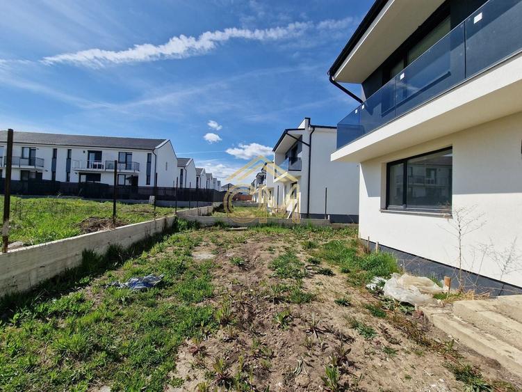 Duplex cu 3 camere cu Canalizare în Arhitecților - Calea Cisnădiei