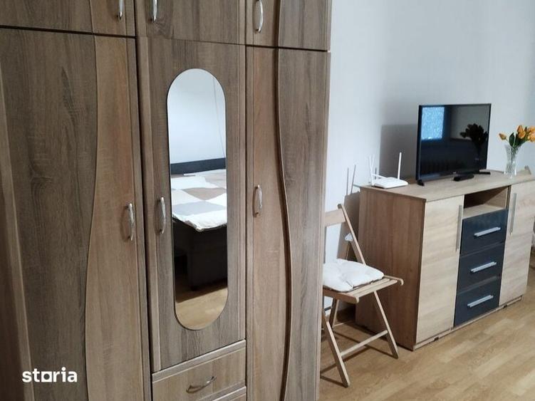 Garsonieră decomandată, mobilată în Dristor